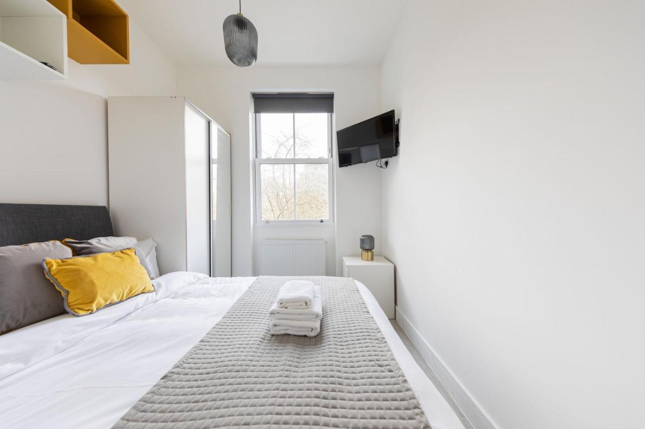 Cozy Ensuite Bedroom For Two Near Tufnell Park London Ngoại thất bức ảnh